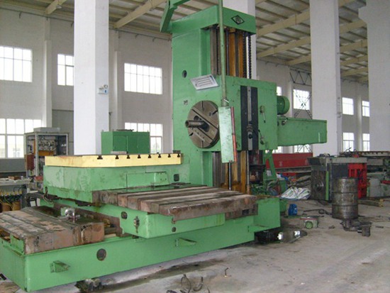 �����M�����������������M���r��